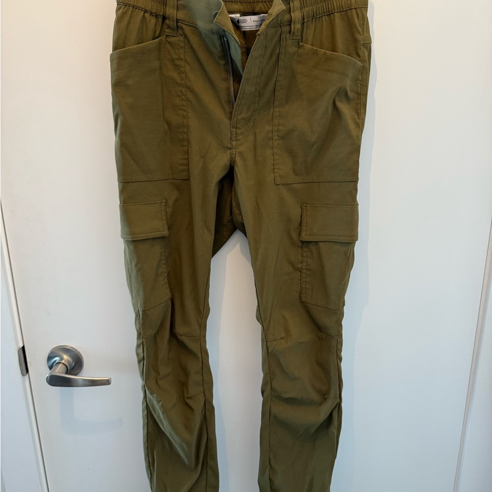 Olive Green MEC Women’s Cargo Pants
